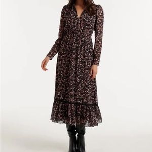 Ever New Anthea tie neck midi dress 
Size 4